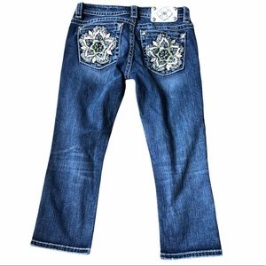 Miss Me Best Buds  Flower Pocket Capri